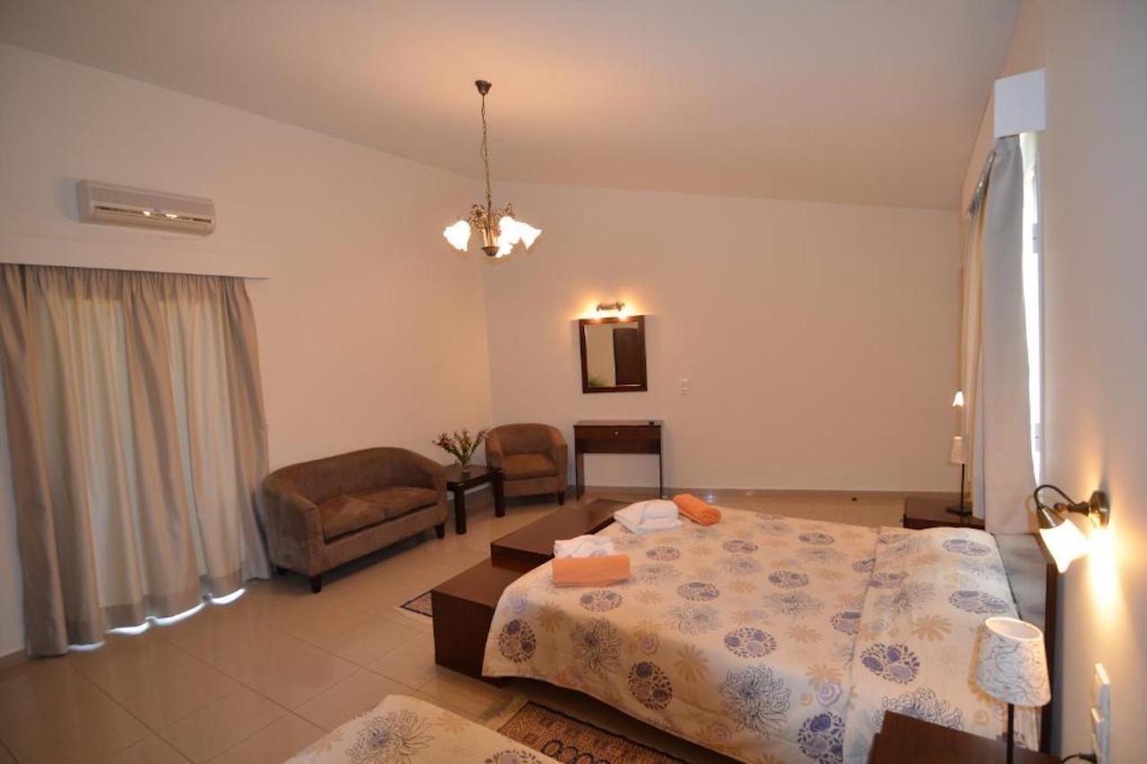 Areti Hotel Agia Galini Exteriör bild