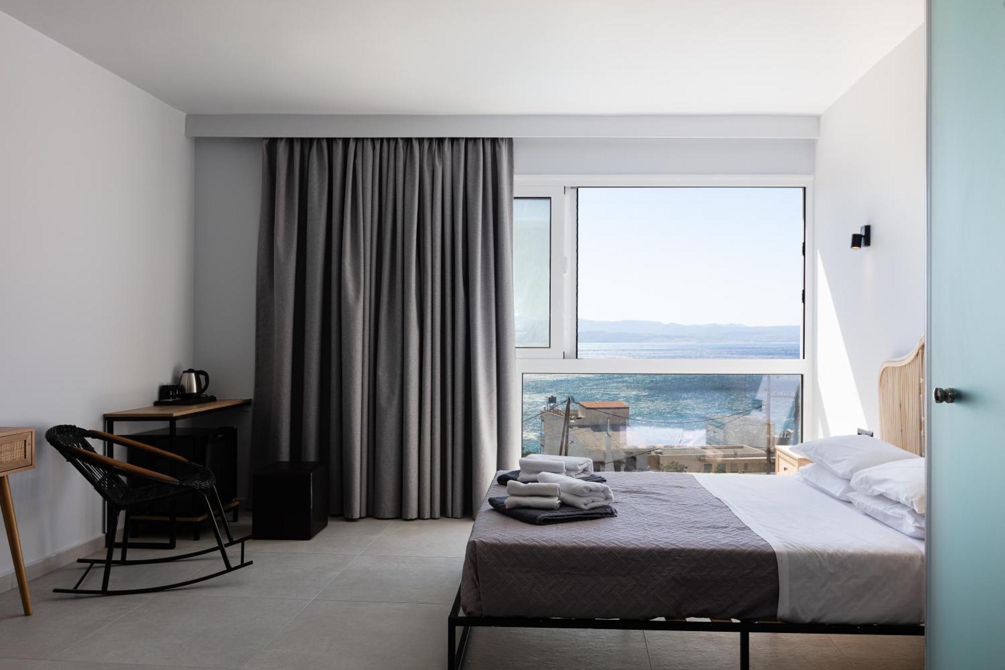 Areti Hotel Agia Galini Exteriör bild