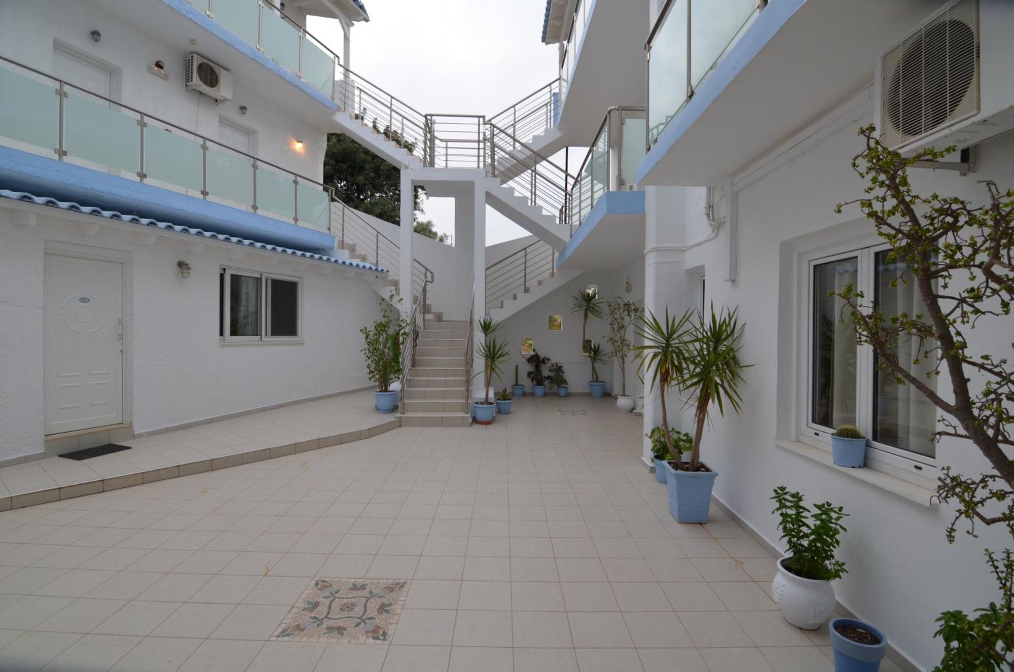 Areti Hotel Agia Galini Exteriör bild