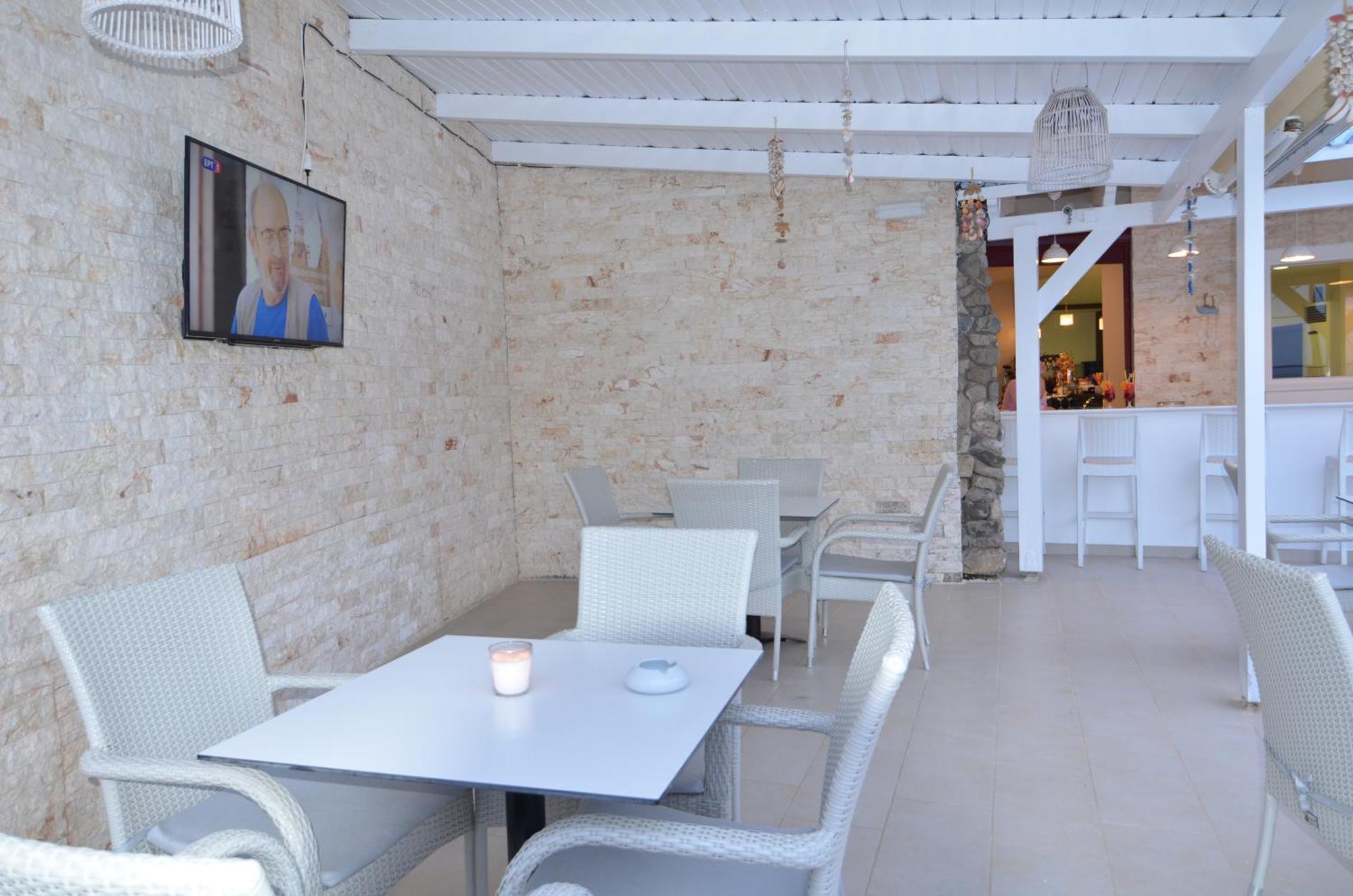 Areti Hotel Agia Galini Exteriör bild